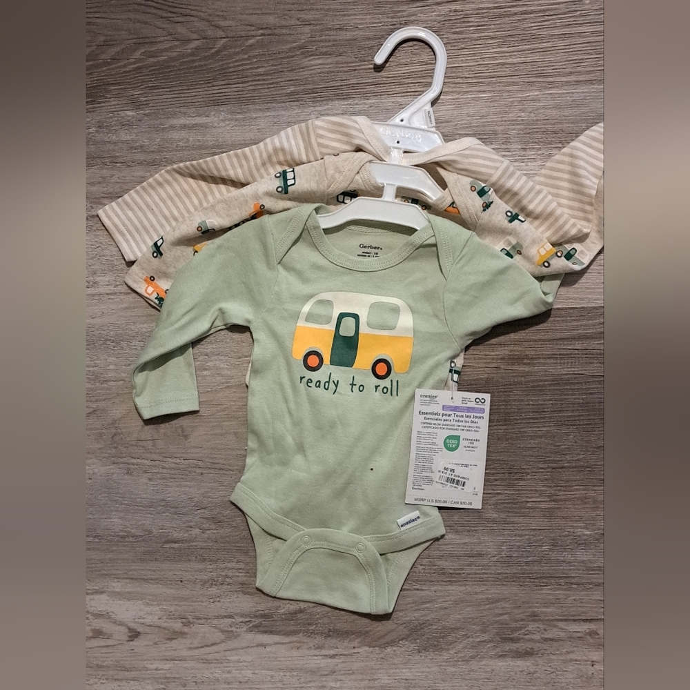 Ready to roll long sleeve onesie 3 pack Gerber newborn